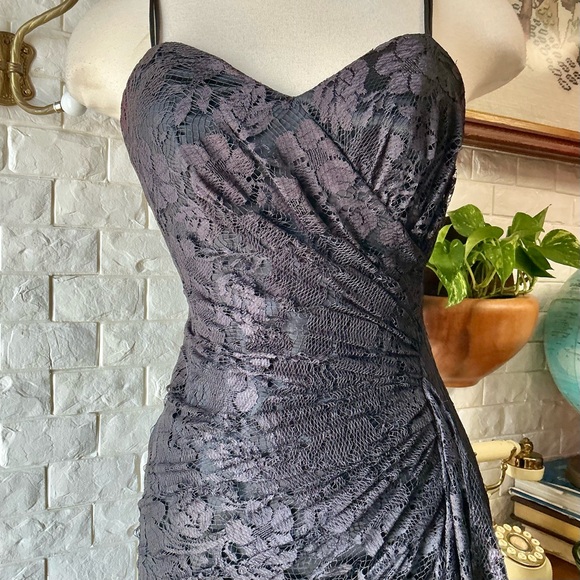 Vintage 1980s Black Lace Overlay Boned Bodice Side Ruched Ruffle Hem Midi Dress - Picture 4 of 17